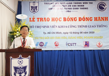 PGS.TS Nguyễn Bá Hoàng, Phó Hiệu trưởng phụ trách Trường cảm ơn các doanh nghiệp luôn đồng hành cùng Trường